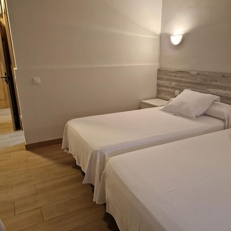 Hotel La Quinta Cue Eksteriør billede