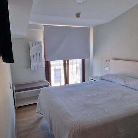 Hotel La Quinta Cue Eksteriør billede